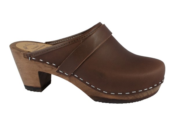 Clogs oiled leather brown